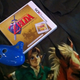 Illustration for article titled Nope, the Zelda 3DS Cartridge Isn't Painted Gold